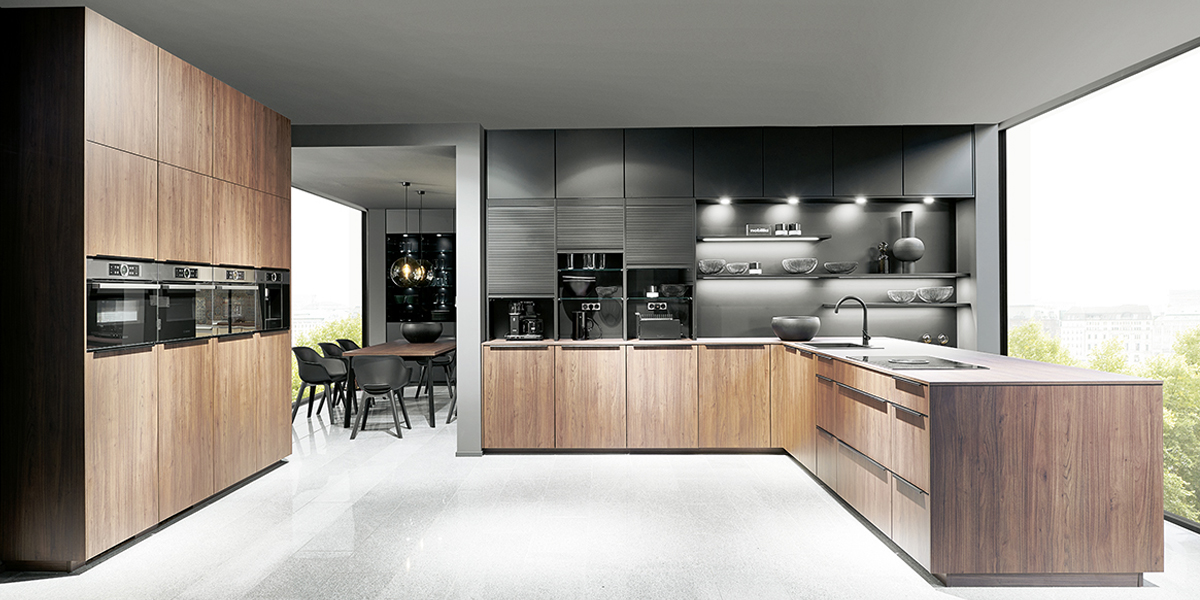 Klare Linie, edle Materialien und eine klar strukturierte Innenarchitektur   das zeichnet unsere Designküchen aus! Unsere Fachberater legen großen Wert auf zeitgemäßes und trendorientiertes Design ... gerne beraten wir Sie ausführlich!